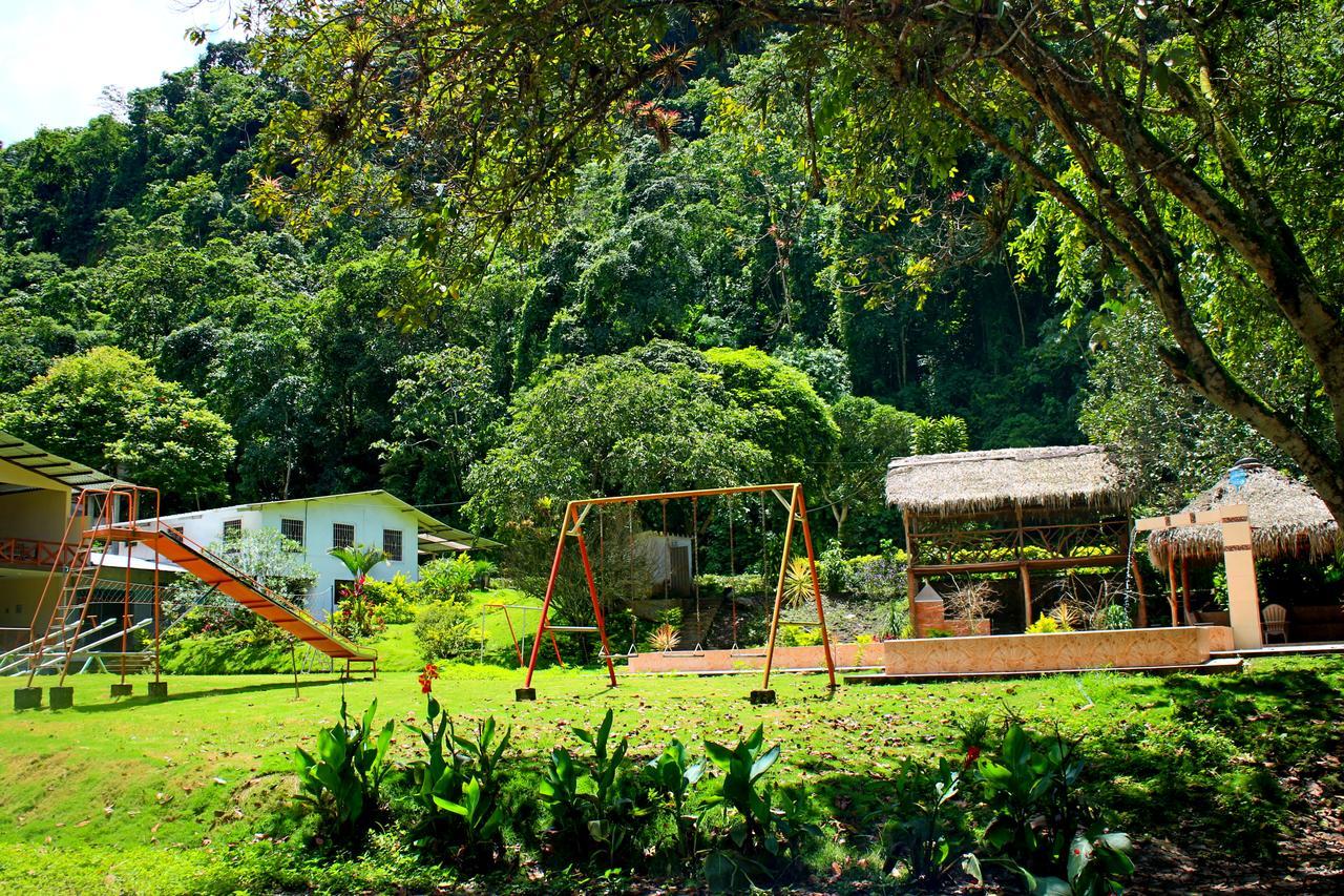 Santval Lodge Bucay Экстерьер фото